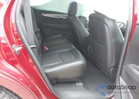 2017 Cadillac Xt5 Luxury z USA, uszkodzony, nr VIN 1GYKNBRS0HZ177577